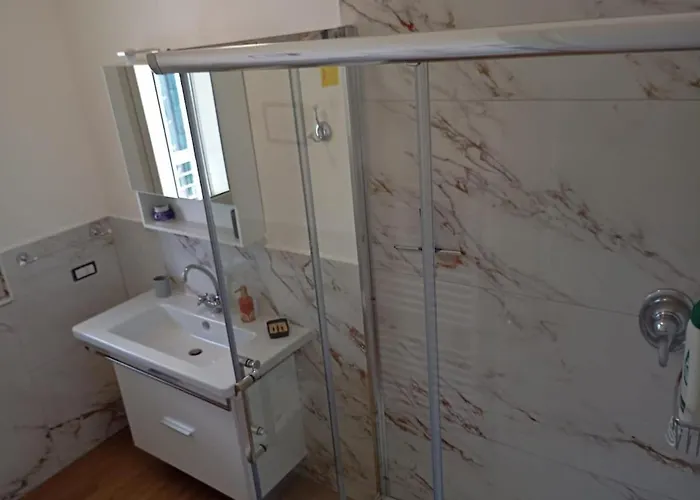 Apartment Modern And Bright