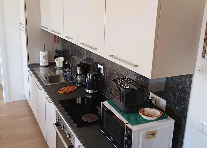 Modern And Bright Appartement